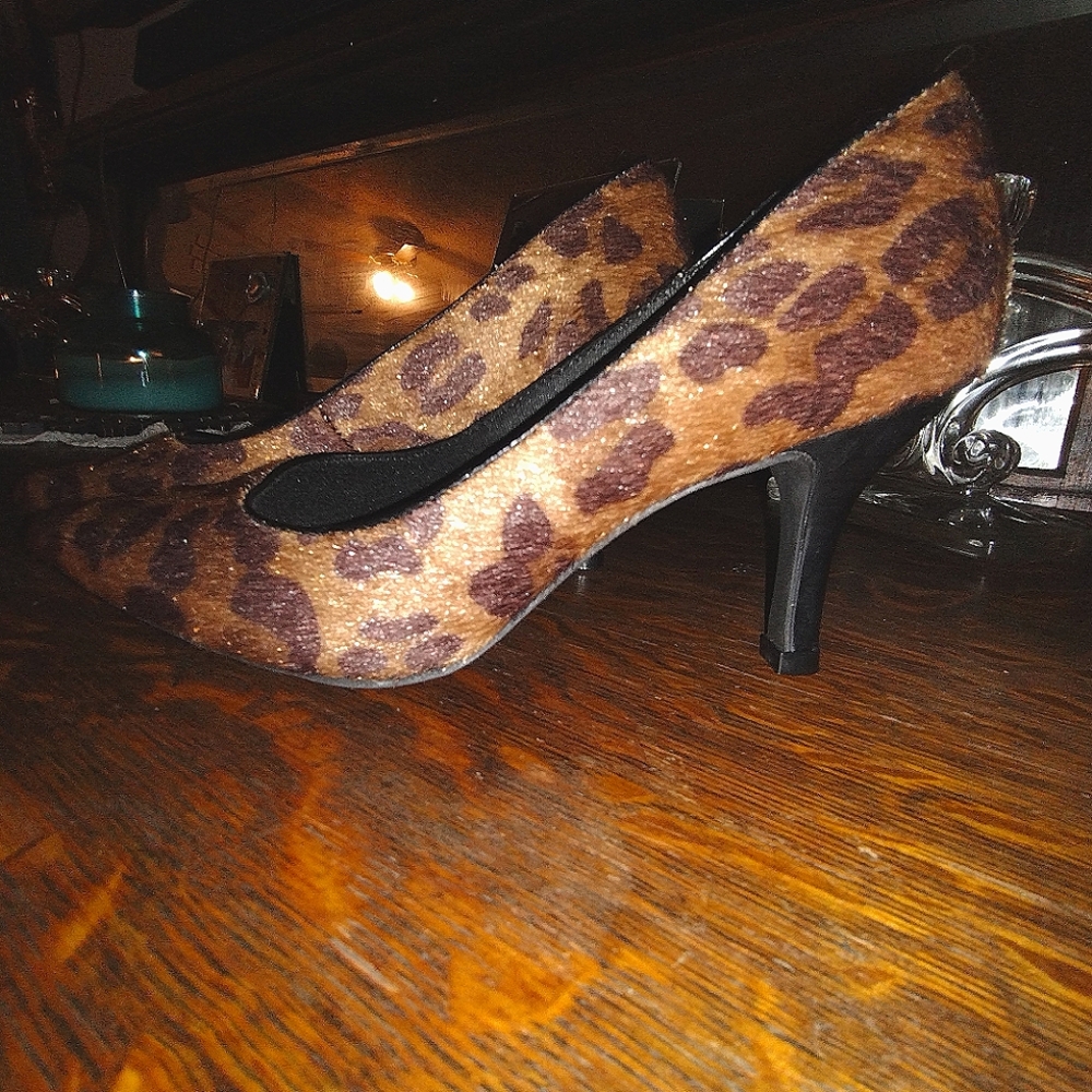 Cushion insoles by Predictions Size 7